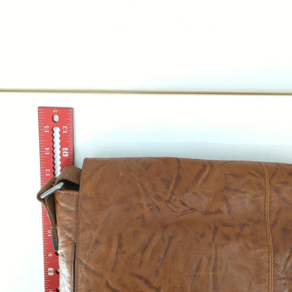 FRYE Tan Brown Crinkle Leather Large Messenger Crossbody Bag Business DB0525 NEW